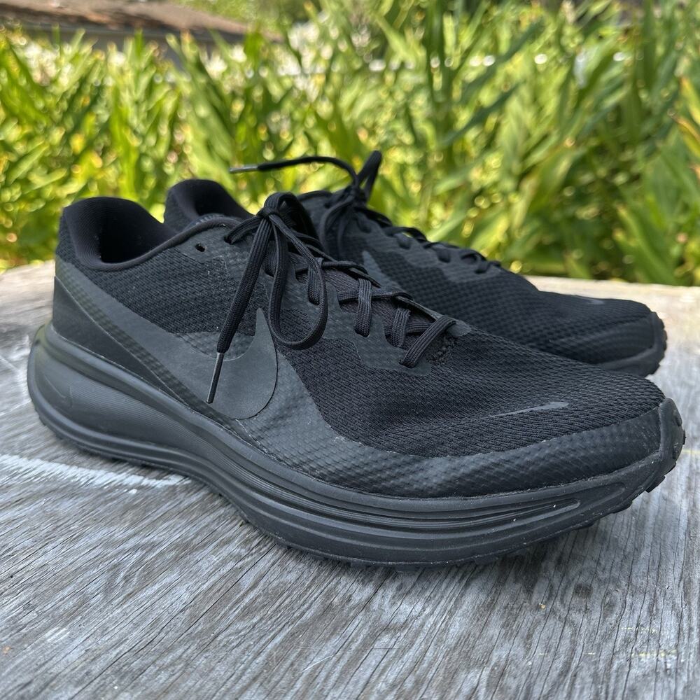 Nike Revolution 8 Black/Anthracite HJ9198-002 Men’s 12 Lace-Up Sneakers 910